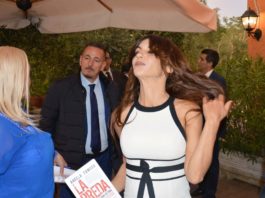 ROTARY CLUB: ANGELA CAMUSO PRESENTA IL SUO LIBRO LA PREDA angela-camuso-presentazione-libro-la-preda4