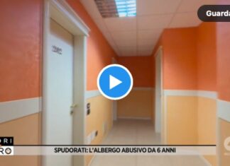 OCCUPA UN INTERO ALBERGO E CI LUCRA PURE! Servizio di Angela Camuso per Fuori dal Coro, rete 4. In onda il 2 novembre 2025